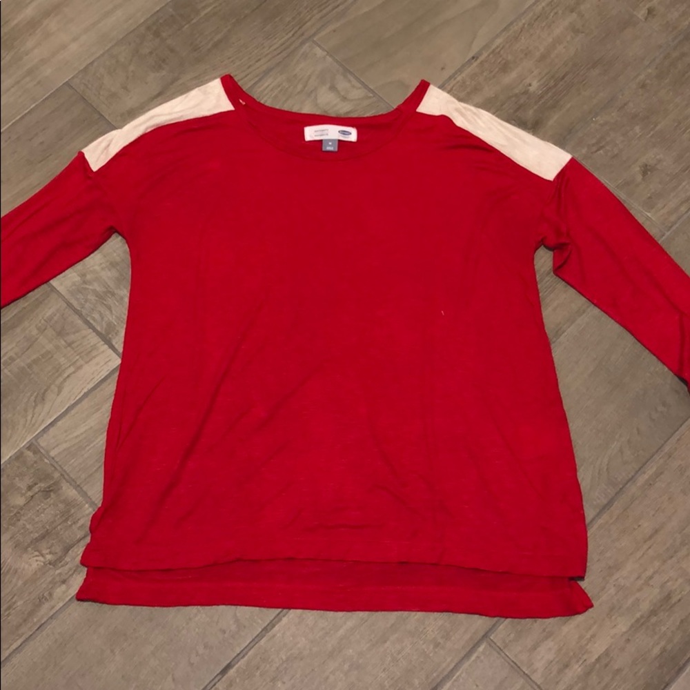 Old Navy Maternity tee; M